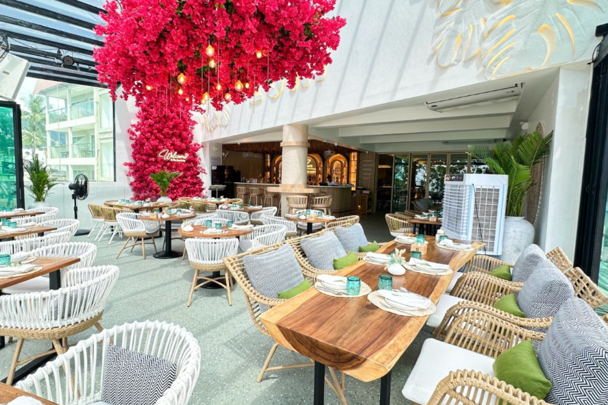 Zuri Restaurant